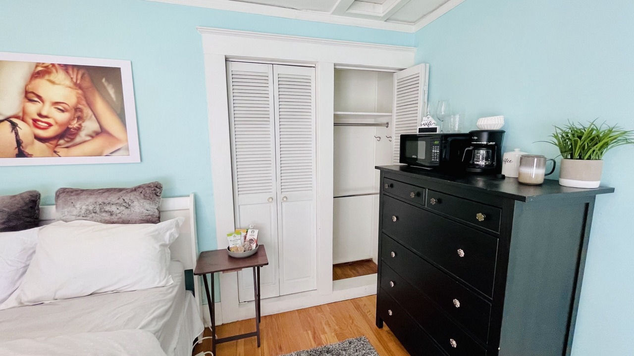 Photo of Bedroom in Tower District