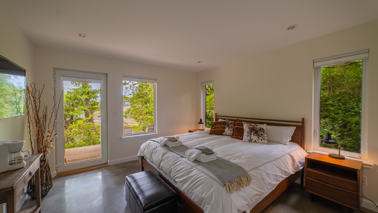 Photo of Others in Tofino