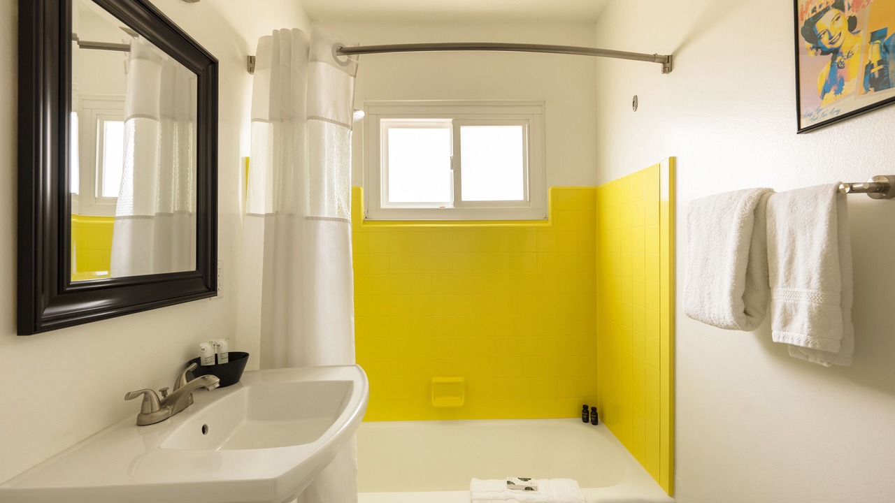 Photo of Bathroom in Desert Park Estates