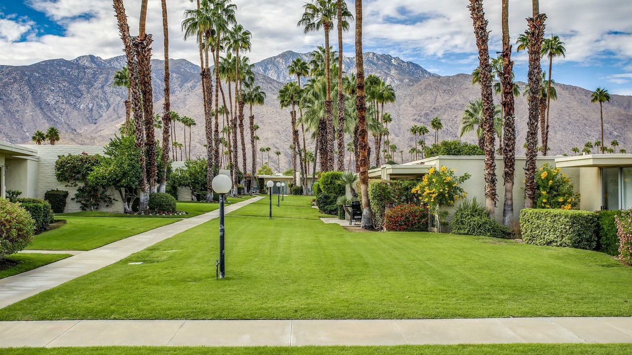 Photo of Outdoor in Araby Commons
