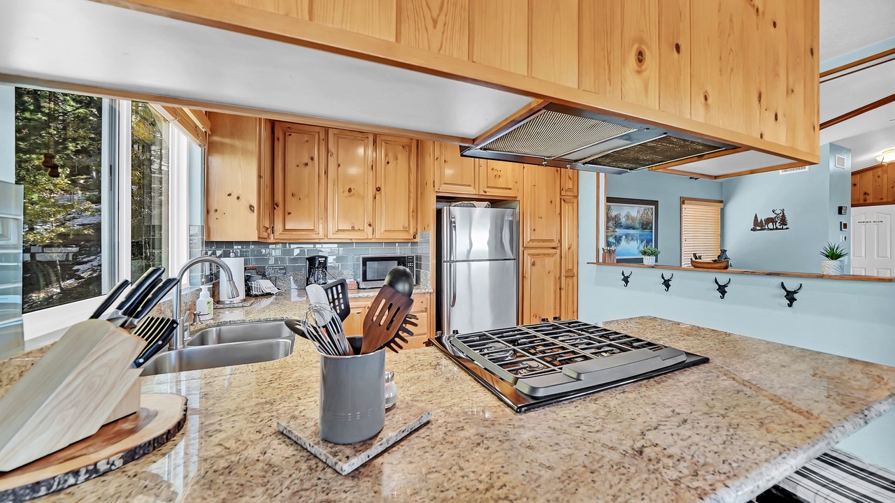Photo of Kitchen in Running Springs