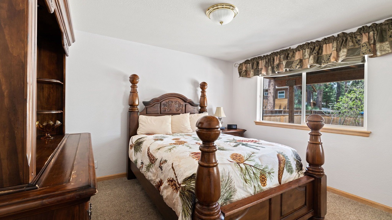 Photo of Bedroom in Montgomery Estates