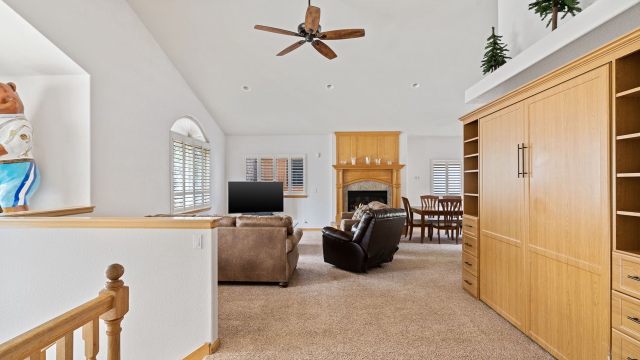 Photo of Livingroom in Montgomery Estates