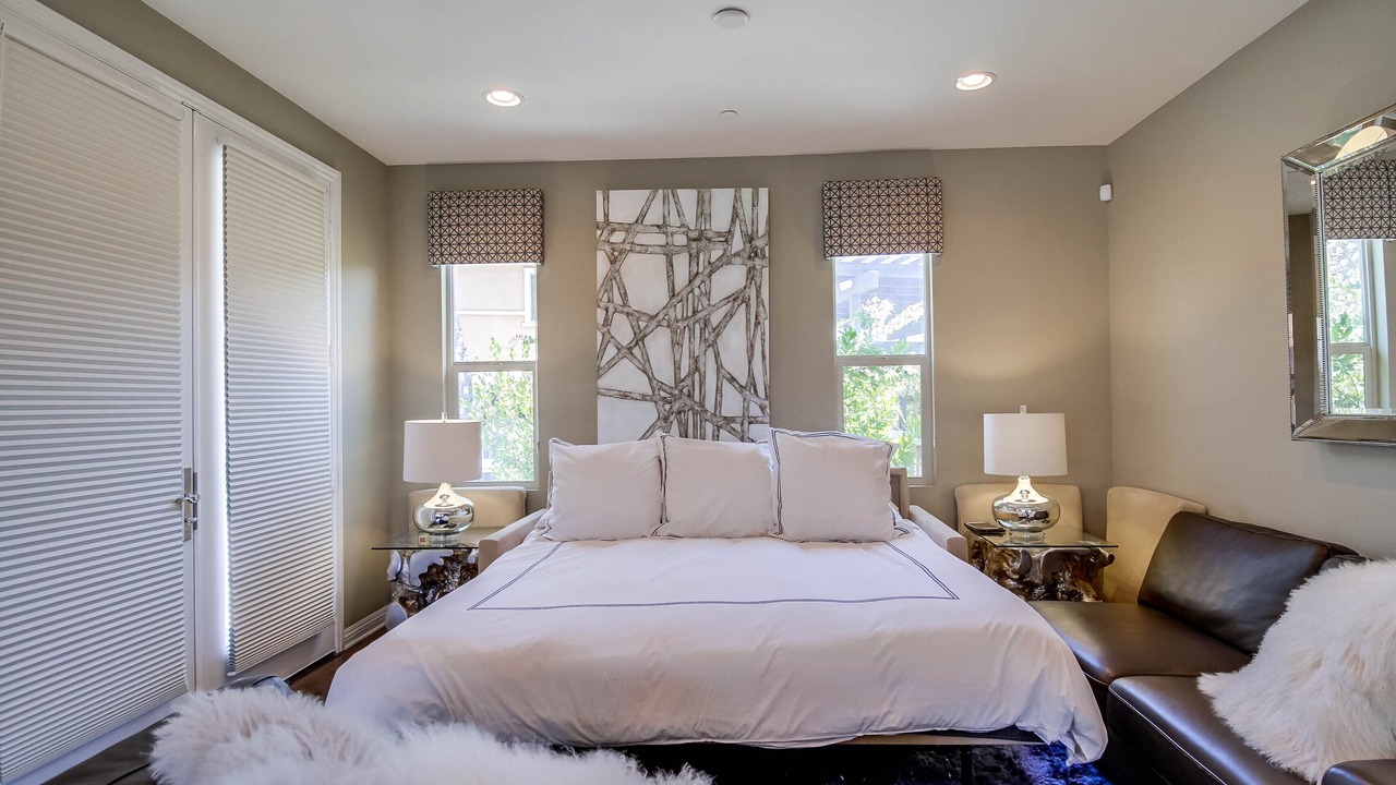 Photo of Bedroom in Spring Valley