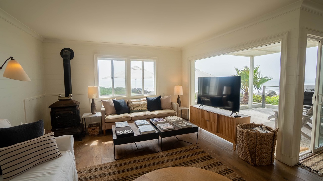 Photo of Livingroom in Padaro Lane