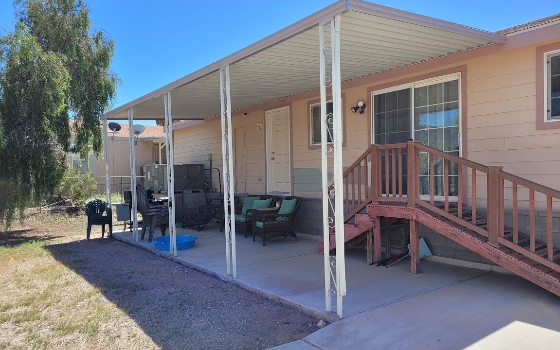 Photo of Patio Balcony in Holiday Shores