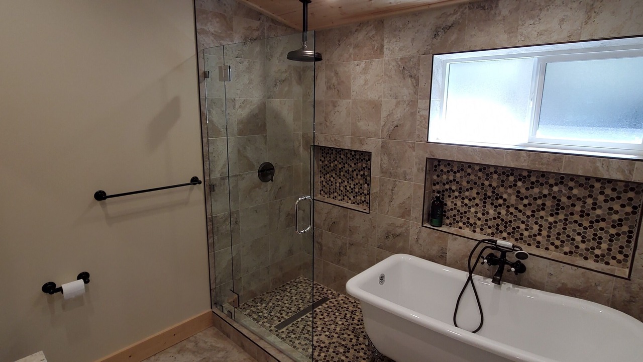Photo of Bathroom in Pine Mountain Club