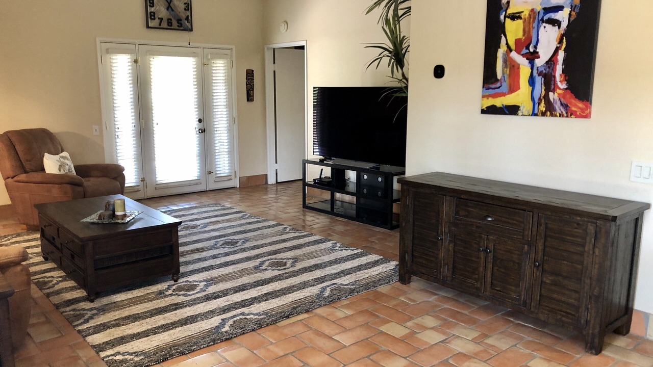 Photo of Livingroom in Palm Desert