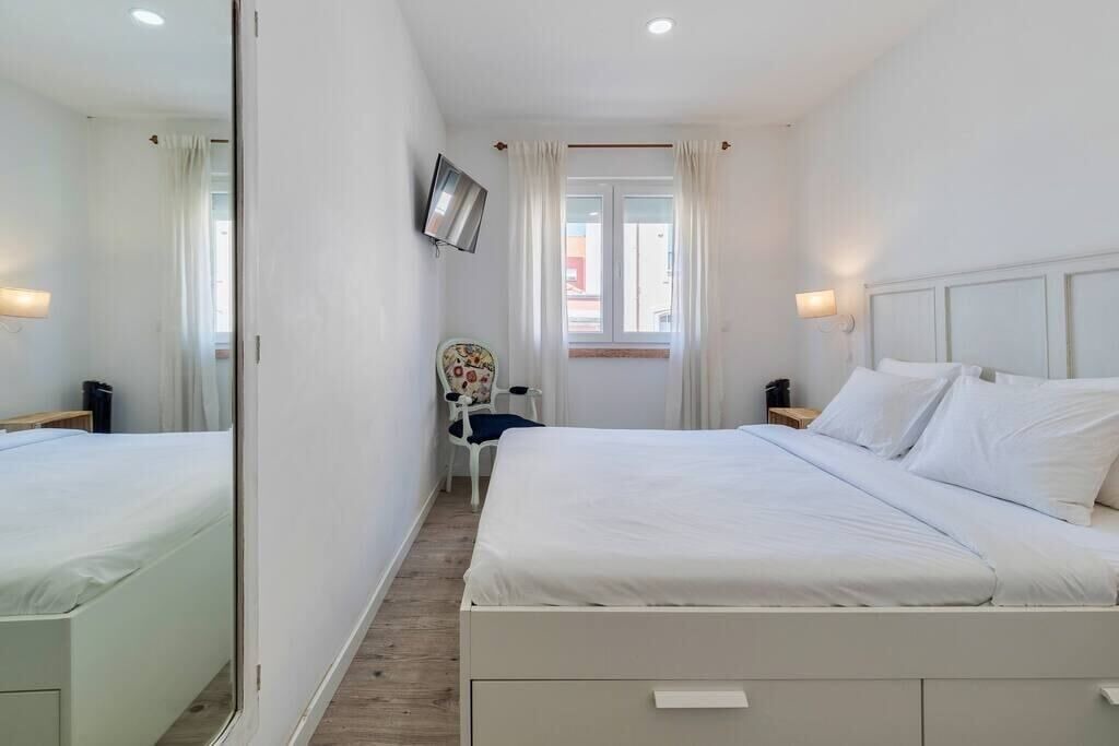 Photo of Bedroom in Setubal