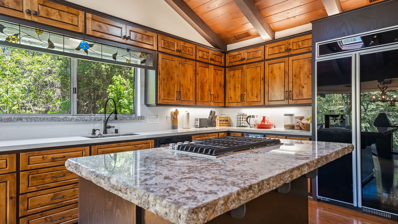 Photo of Kitchen in Yosemite Forks