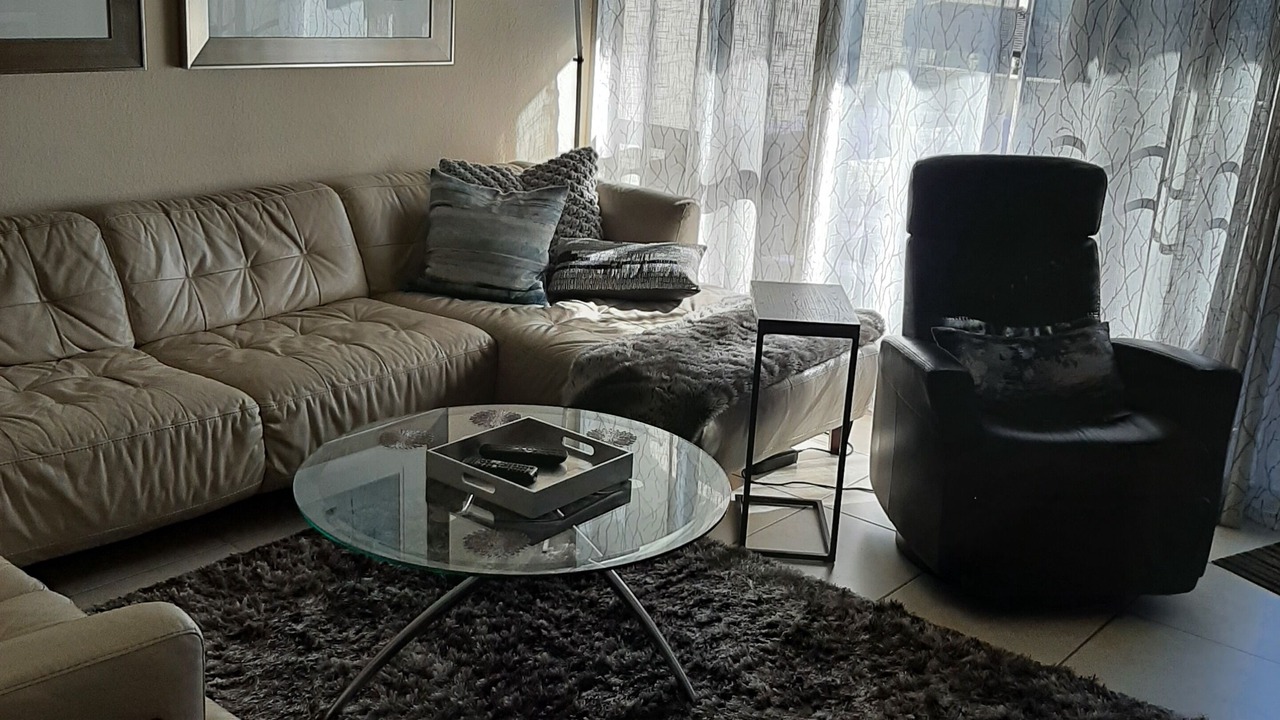 Photo of Livingroom in Sonora Sunrise