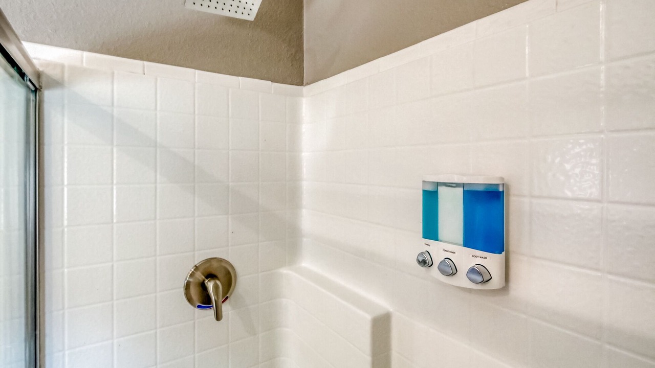 Photo of Bathroom in Parker Strip