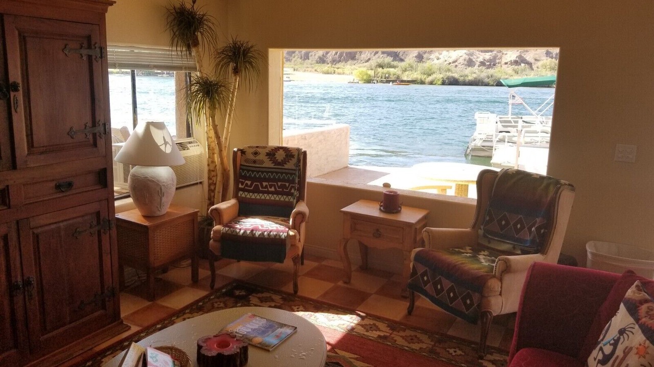 Photo of Livingroom in Parker Strip