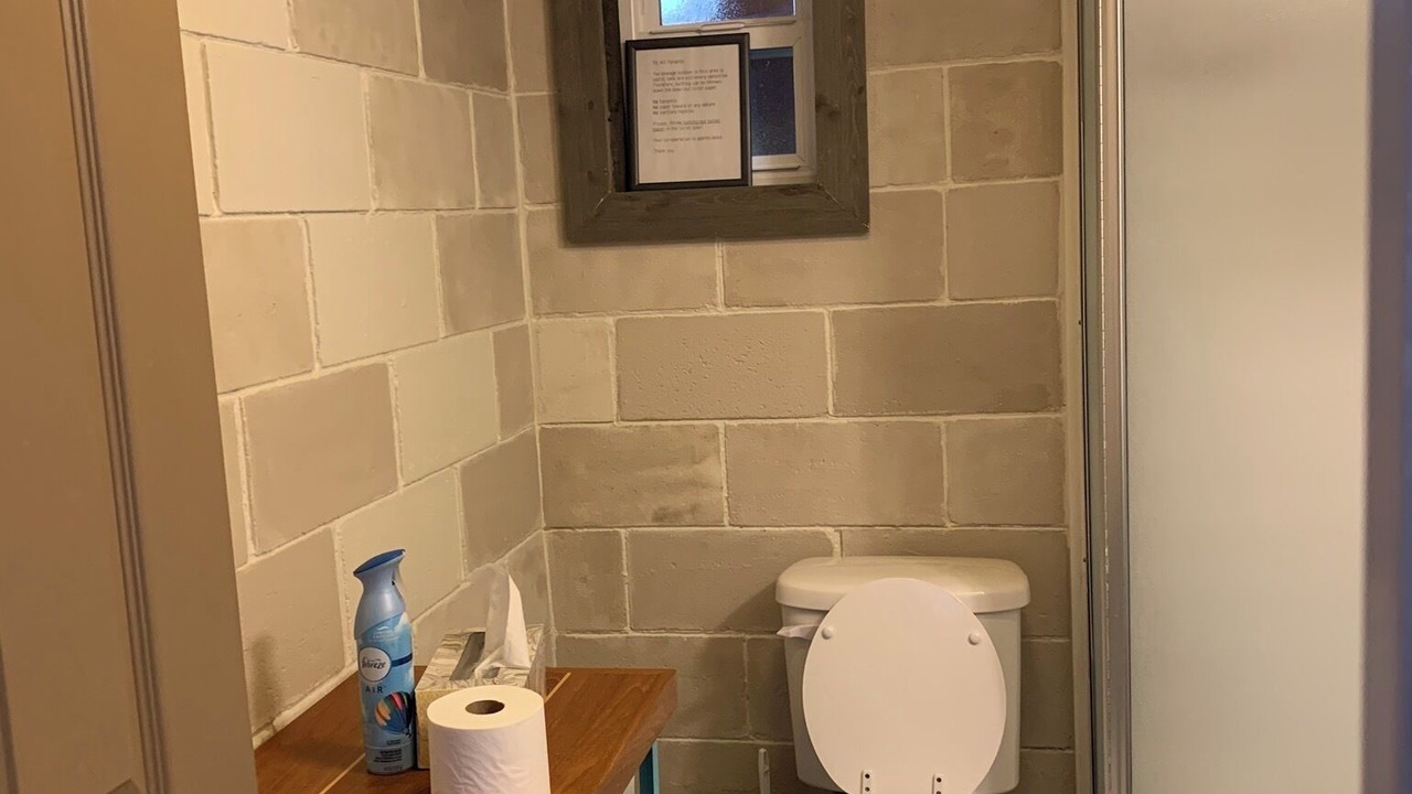 Photo of Bathroom in Parker Strip