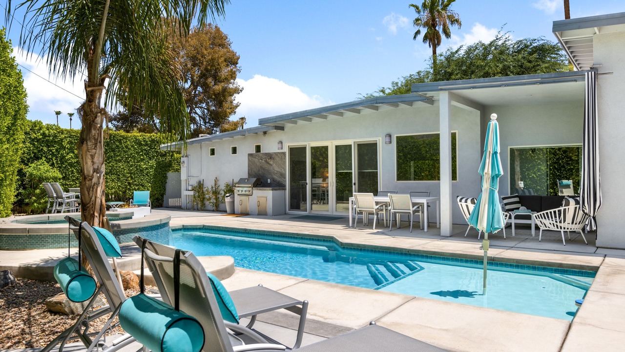 Photo of Outdoor in Sunrise Vista Chino