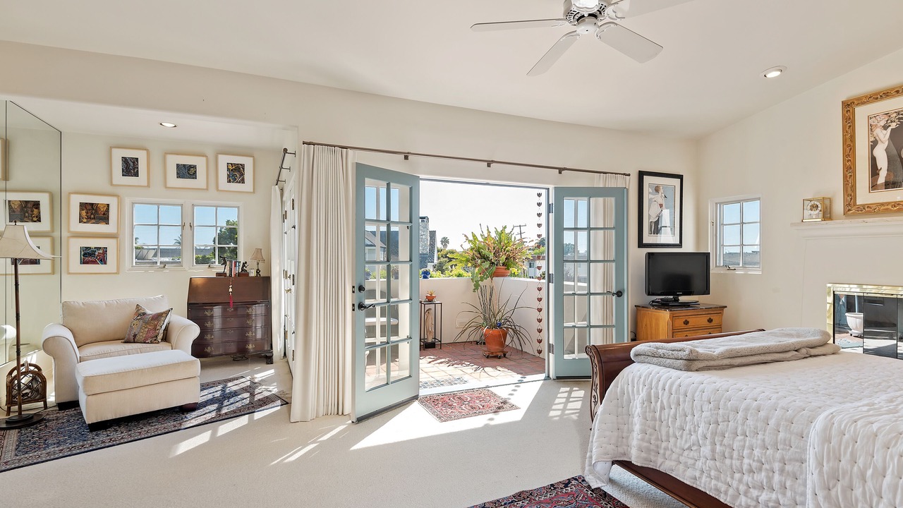 Photo of Bedroom in Carpinteria
