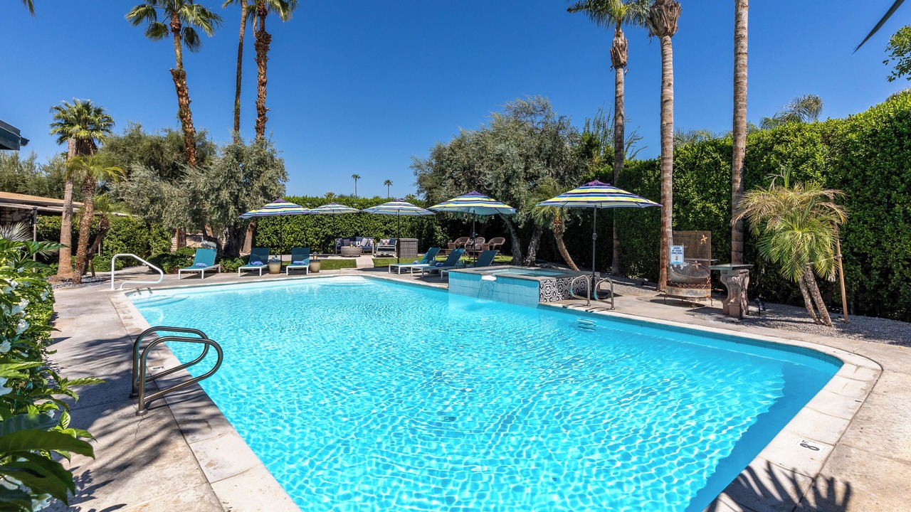 Photo of Outdoor in Tahquitz River Estates
