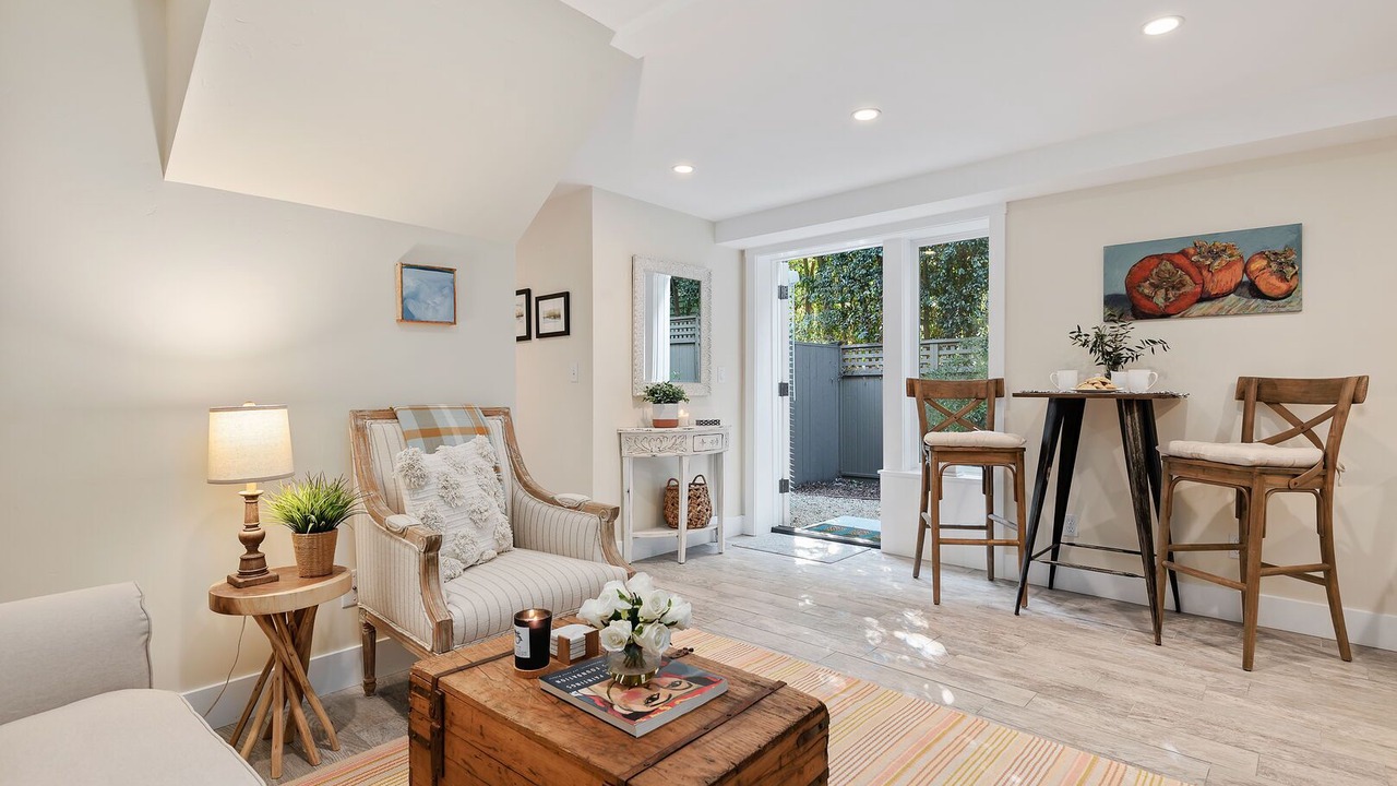 Photo of Livingroom in Santa Barbara