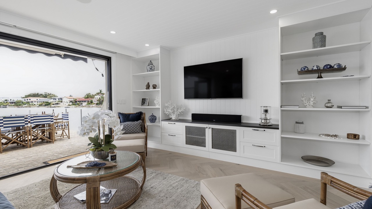 Photo of Livingroom in Mermaid Waters