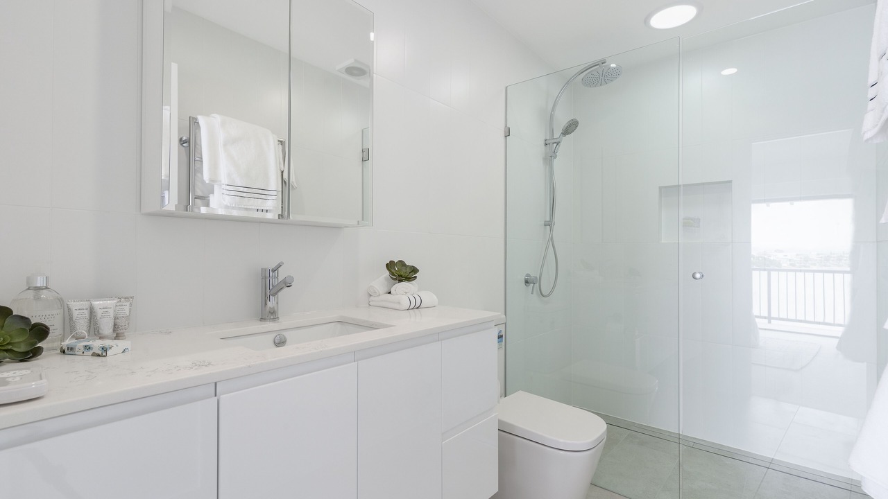 Photo of Bathroom in Mermaid Waters