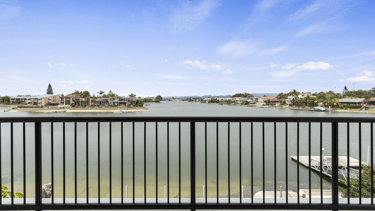 Photo of Outdoor in Mermaid Waters