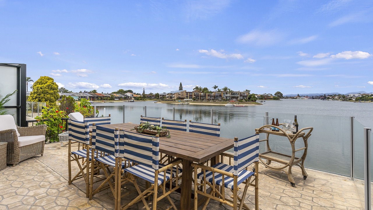 Photo of Outdoor in Mermaid Waters