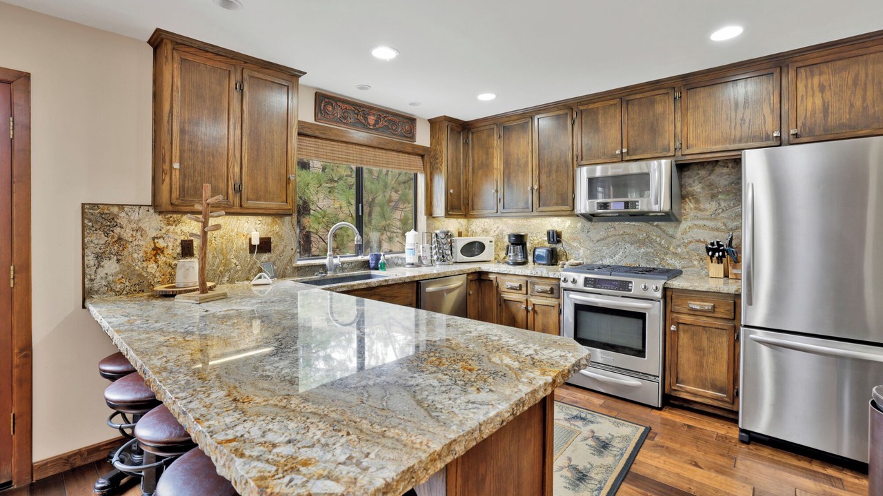 Photo of Kitchen in Big Bear Lake