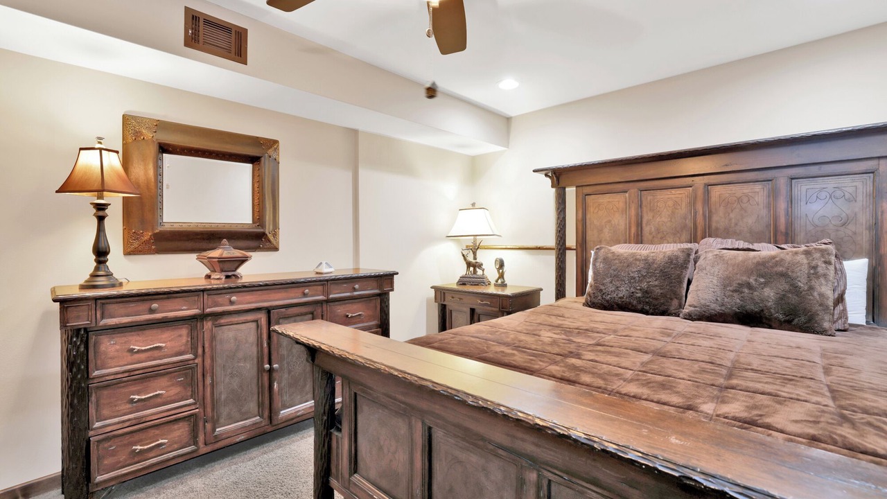 Photo of Bedroom in Big Bear Lake