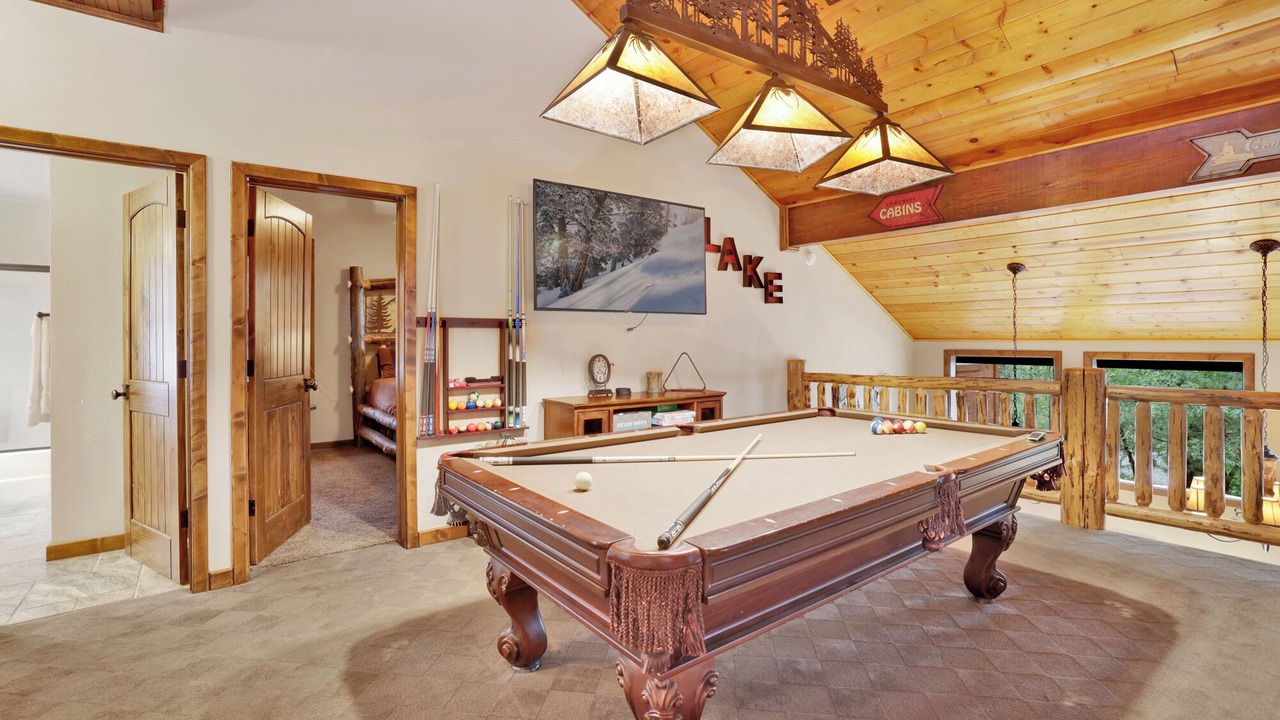 Photo of Bedroom in Big Bear Lake