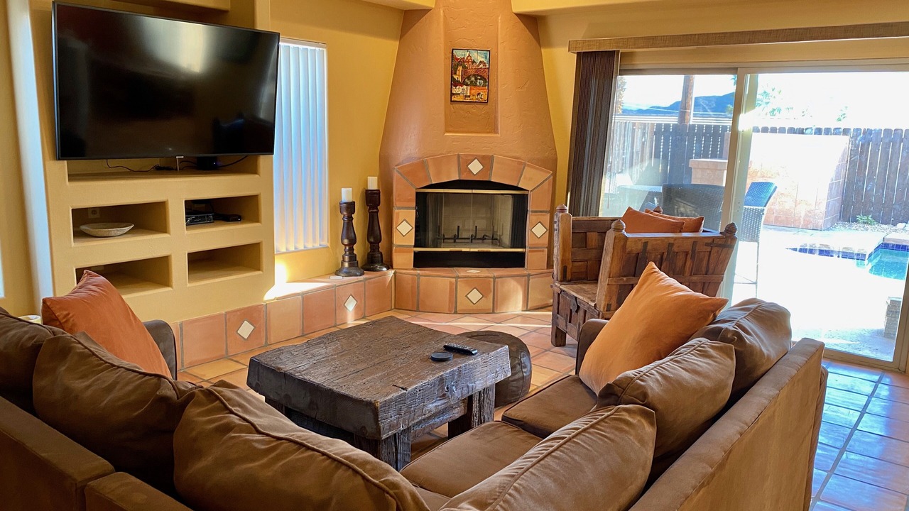 Photo of Livingroom in La Quinta Cove