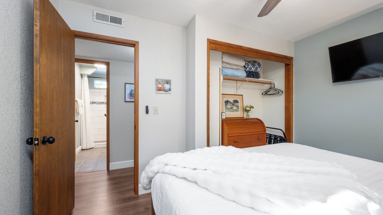 Photo of Bathroom in Marine Terrace