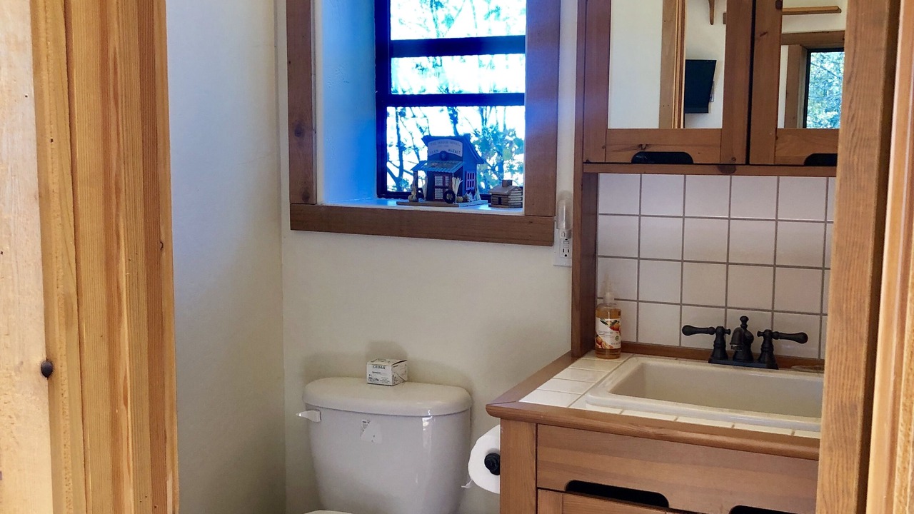 Photo of Bathroom in Julian