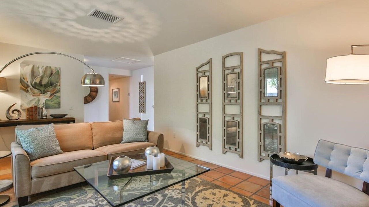Photo of Livingroom in Cathedral City Cove