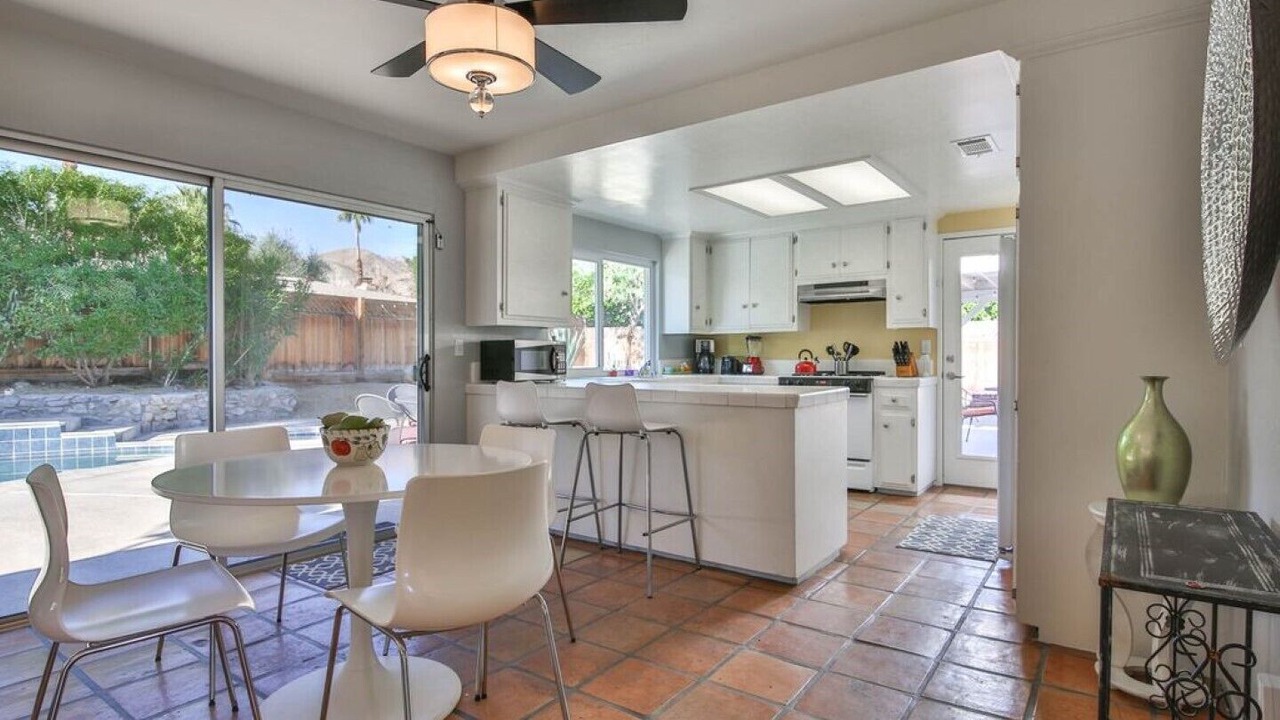 Photo of Kitchen in Cathedral City Cove