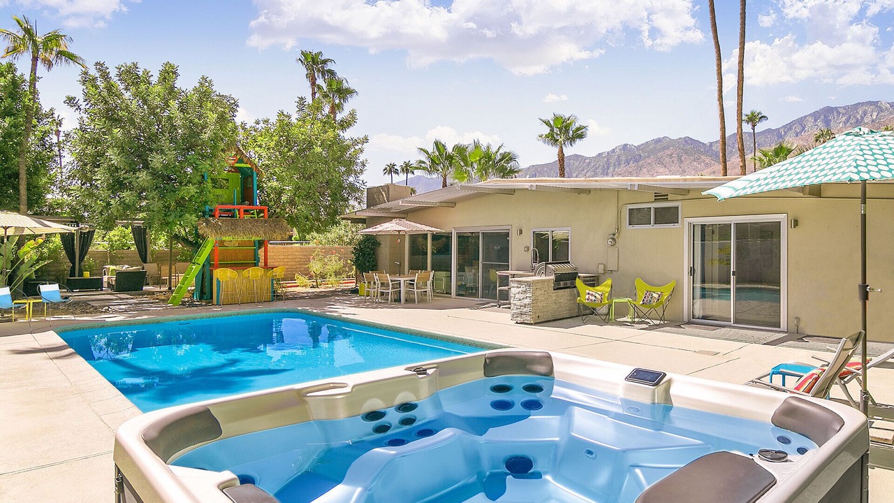 Photo of Outdoor in Sunmor