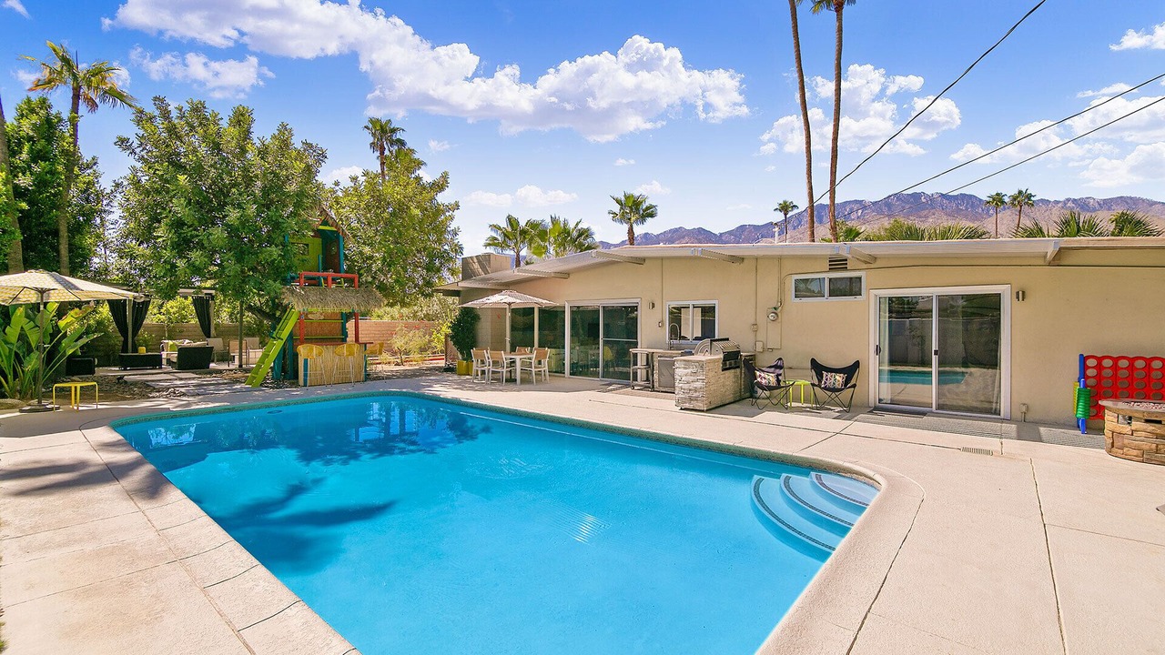 Photo of Outdoor in Sunmor