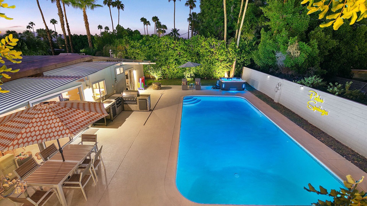 Photo of Outdoor in Sunmor