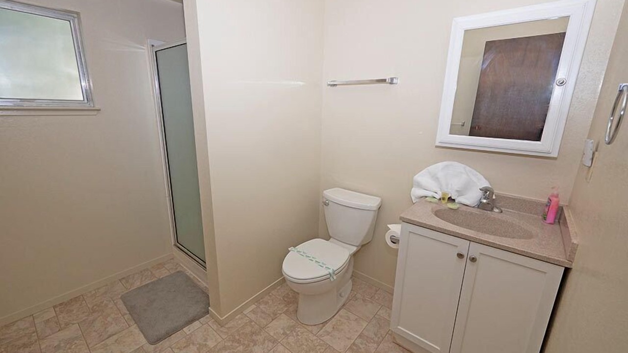 Photo of Bathroom in Pioneer Trail