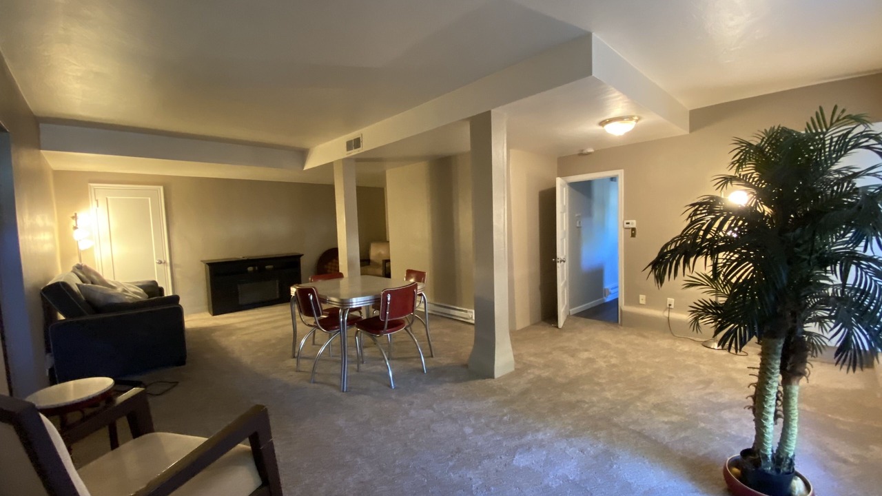 Photo of Bedroom in Reno/Tahoe Airport