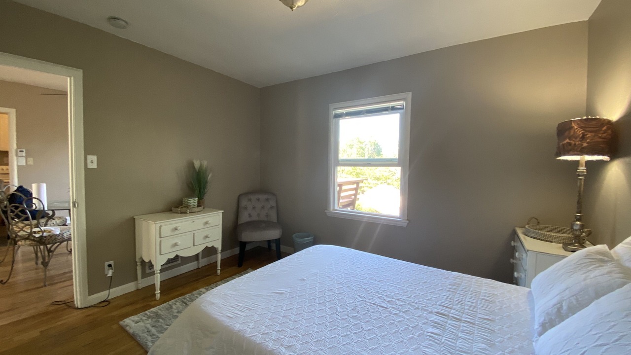 Photo of Bedroom in Reno/Tahoe Airport