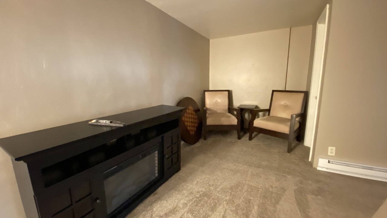 Photo of Bedroom in Reno/Tahoe Airport
