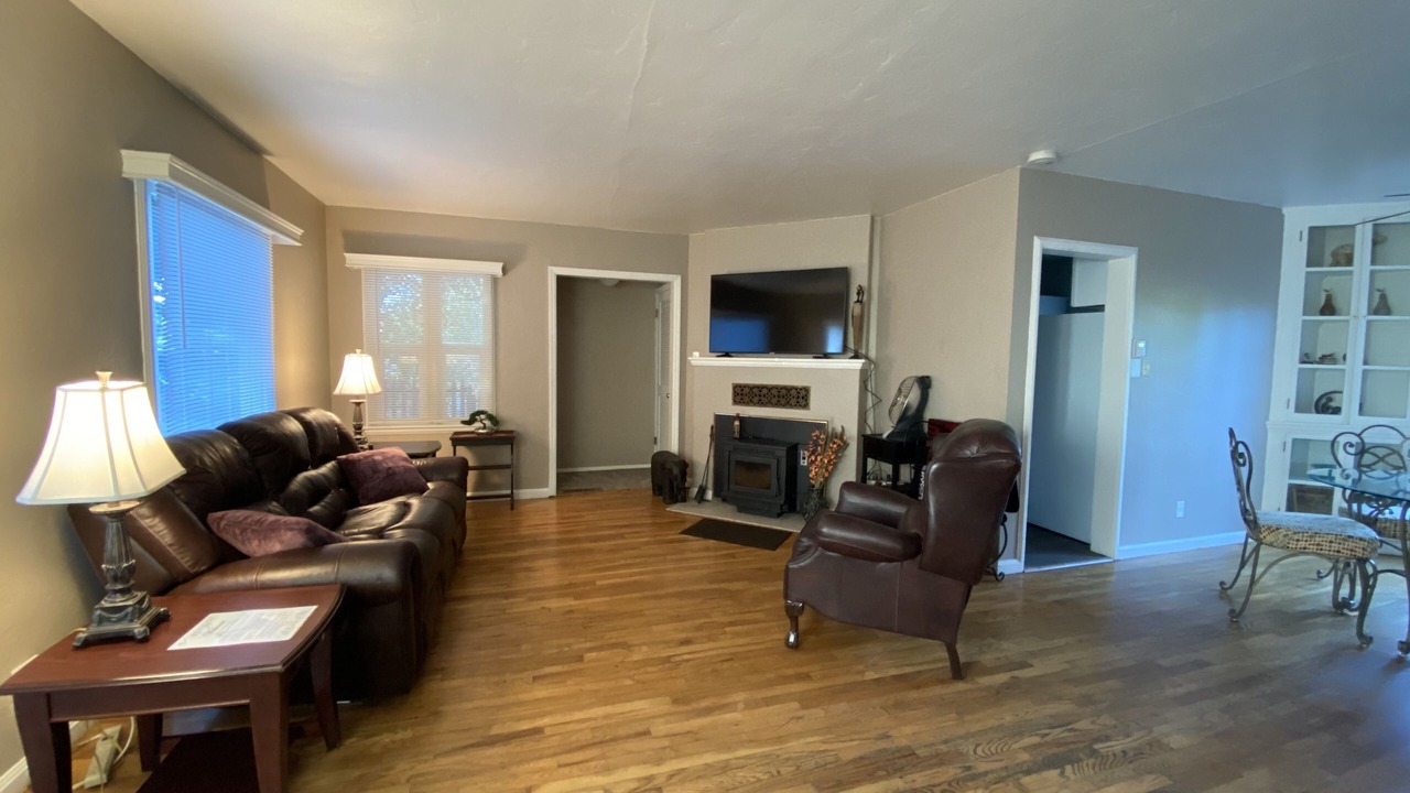 Photo of Bedroom in Reno/Tahoe Airport