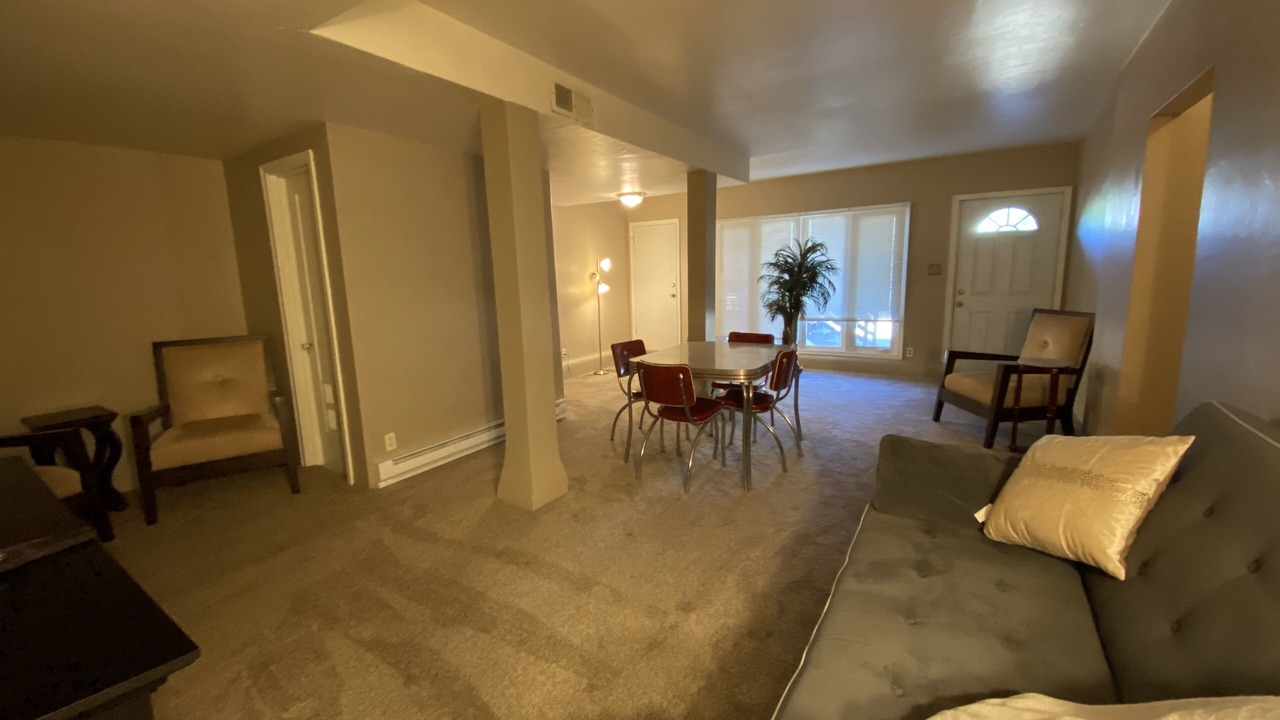 Photo of Bedroom in Reno/Tahoe Airport