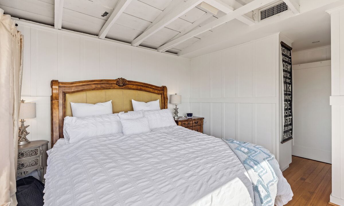 Photo of Bedroom in Diamond Crestview