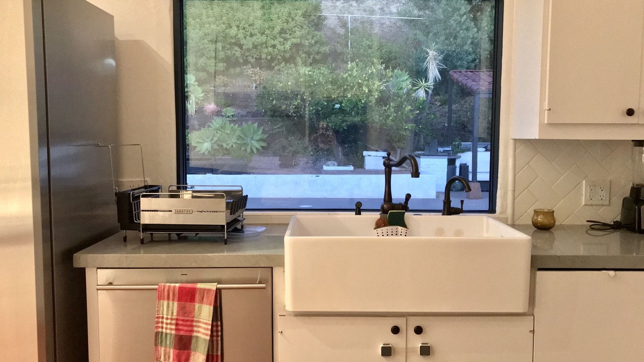 Photo of Kitchen in Eastern Malibu