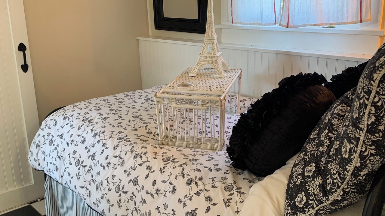 Photo of Bedroom in Santa Barbara