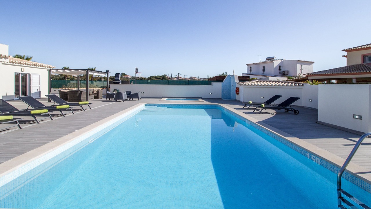 Photo of Outdoor in Estombar