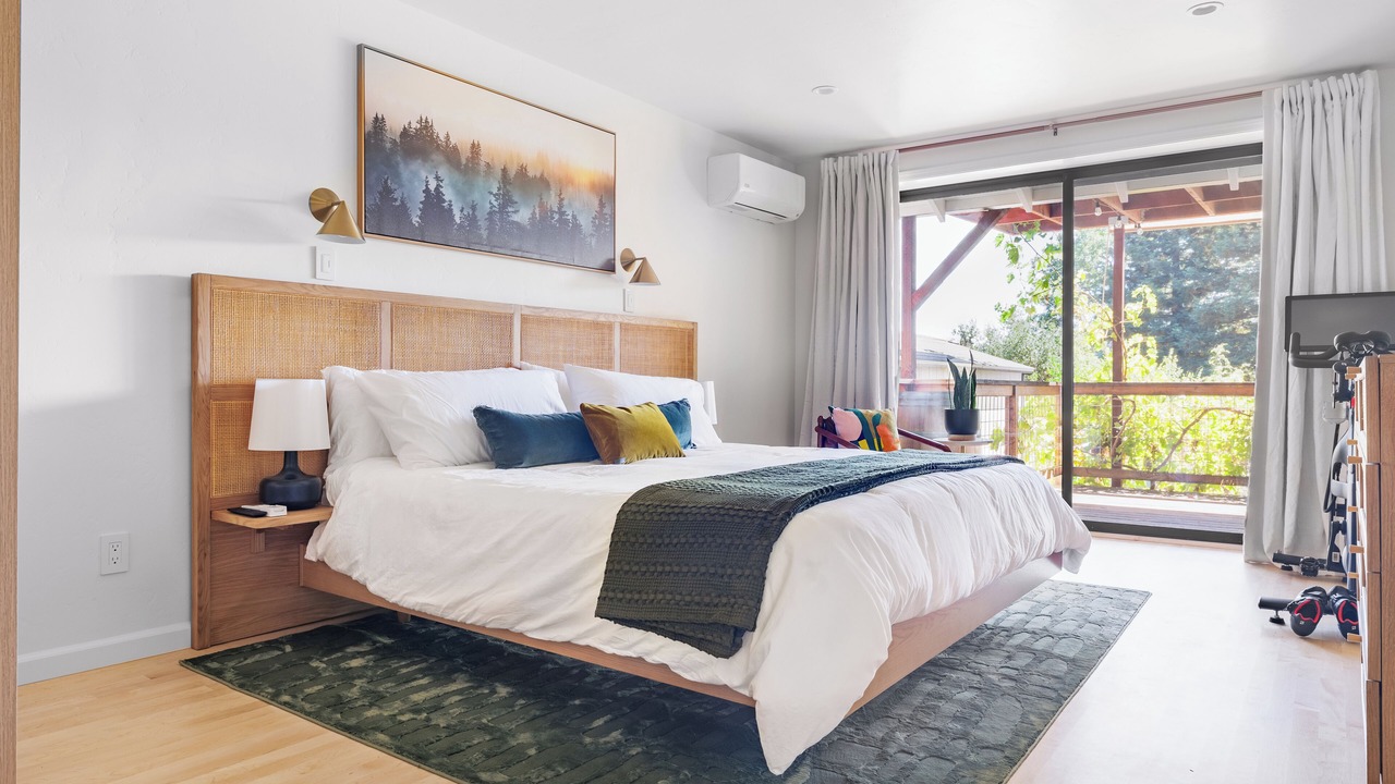 Photo of Bedroom in Healdsburg