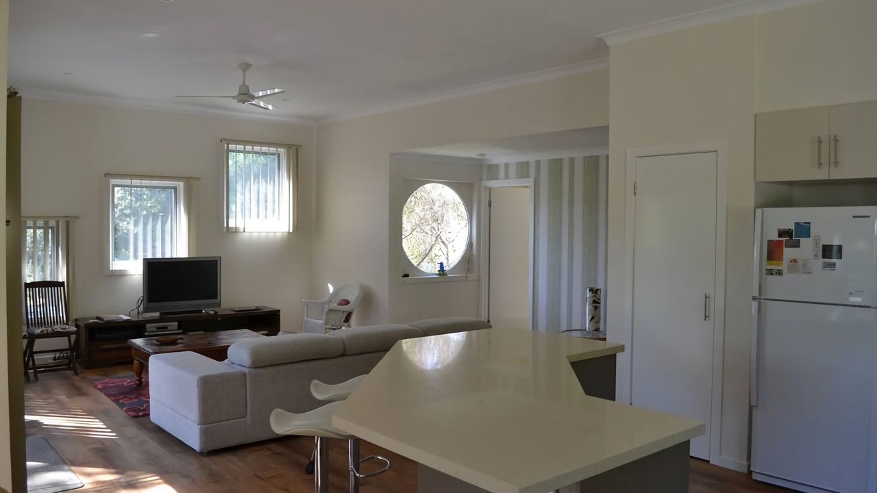 Photo of Livingroom in Venus Bay