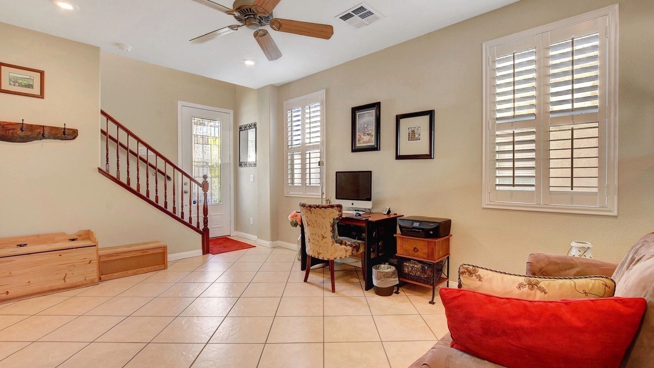 Photo of Livingroom in North Las Vegas